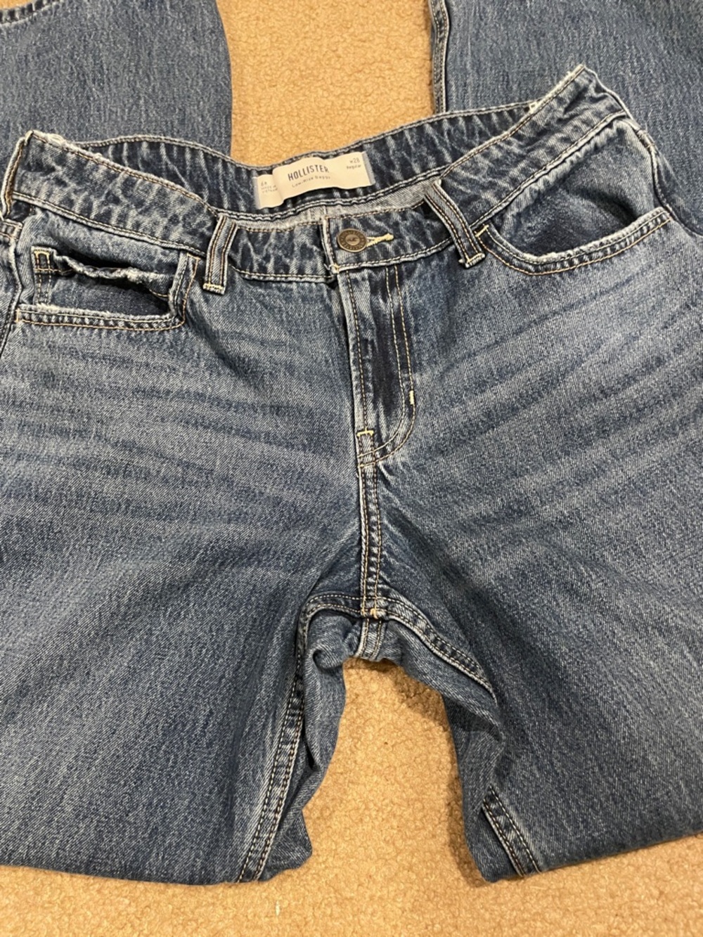 GUC Hollister low-rise baggy women’s  Denim Jeans, size 6r/28w